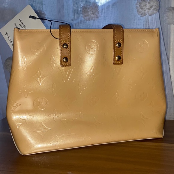 Louis Vuitton Vernis Reade PM